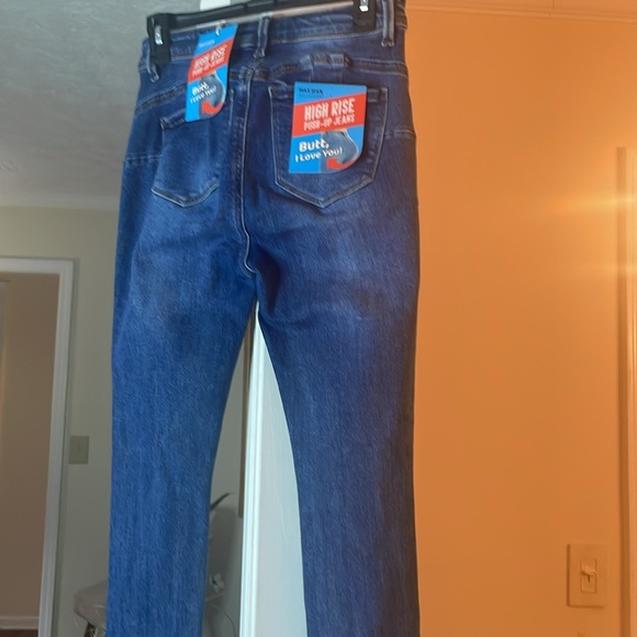 3 Pairs of Wax Jean Collection Jeans NWT - Picture 9 of 15